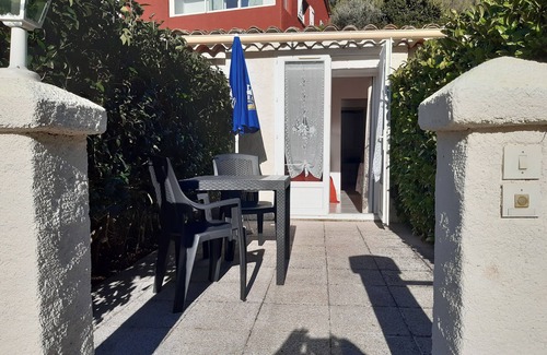 Montferrat Cottage | La ferme de Manon Les Genêts 18th century farmhouse self-catering gite