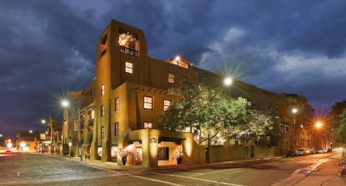 Downtown Santa Fe Hotel | La Fonda on the Plaza