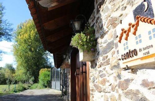 Santa Maria de Ordas Cottage | La Forqueta - house for 6 people