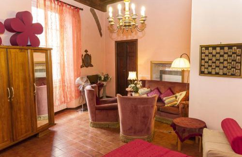 Lucca Historical Center Bed & Breakfast | La Gemma Di Elena