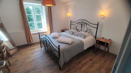 Neufmanil House | La goutelle
