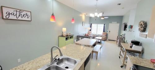 South Padre Island Apartment | La Isla F102 condo