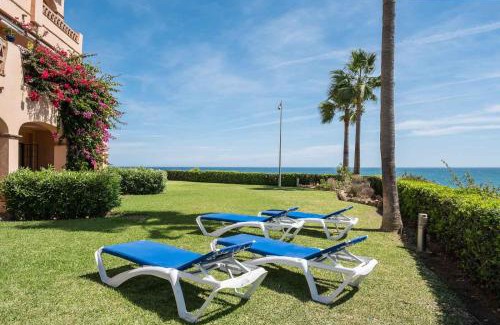 El Faro Apartment | La Joya Seafront by Alfresco Stays