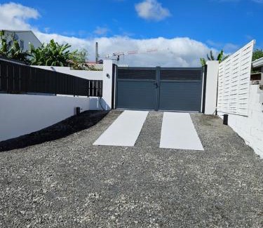 Sainte-Suzanne House | La KAZ SAMANY