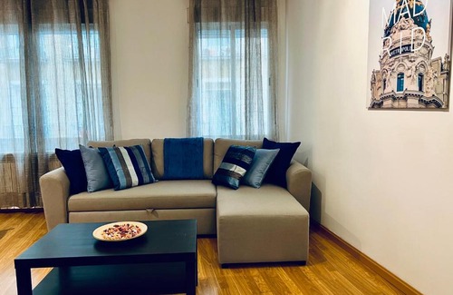 Embajadores Apartment | La Latina Premium Home
