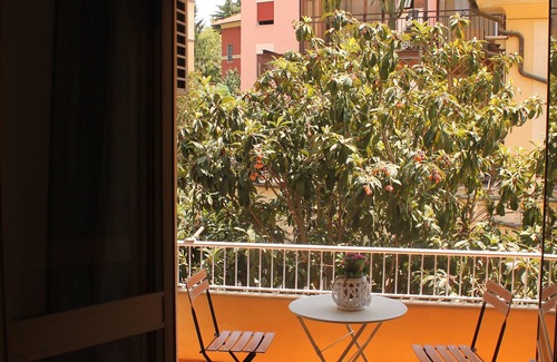 Monte Sacro Apartment | "La Lavanda" holiday home in garden city, Rome
