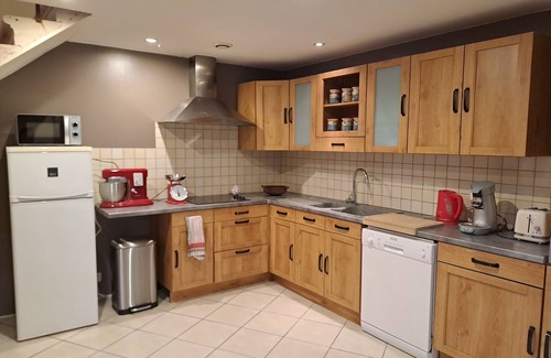 Villie-Morgon House | La Louvière, house sleeps 7 Villié-Morgon Beaujolais tasting possible