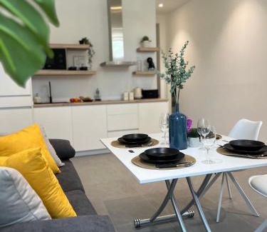 Distrito Centro Apartment | La Magdalena I y II