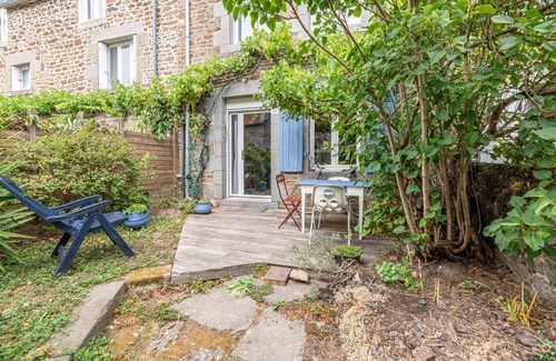 Pleudihen-sur-Rance House | La Maison des Fées - Three Bedroom House, Sleeps 6