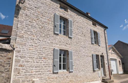 Gevrey-Chambertin House | La Maison de Caro