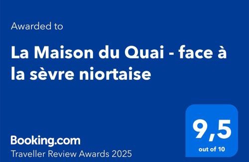 Centre Ville House | La Maison du Quai - face à la sèvre niortaise