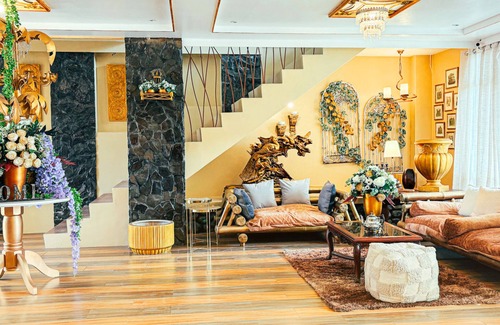 Tagaytay Hotel | La Mansion Tagaytay