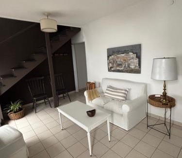 Haedo Apartment | LA MATRA a