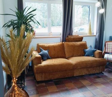 Lumigny-Nesles-Ormeaux House | La meulière de Guerlande