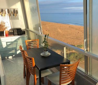 Courseulles-sur-Mer Apartment | La Mouette