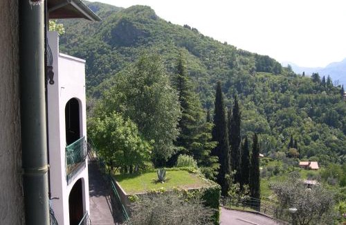 Perledo Apartment | LA PERLA DEL CENTRO LAGO DI COMO