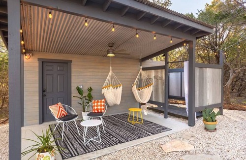 Wimberley House | La Petite: a Tiny House Tucked in Nature *Hot Tub*