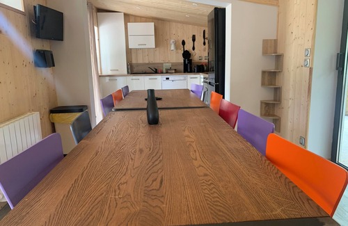 Saint-Affrique Cabin | La Petite Auberge Insolite, une Aventure Insolite Dans D'anciens box à Chevaux