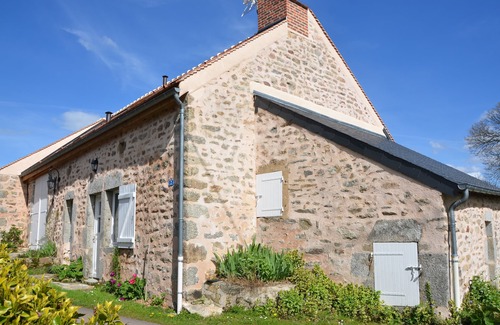 Saint-Martin-du-Puy House | La Petite Maison du Potager