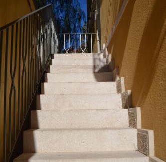 Ghilarza House | La Piazzetta Affittacamere