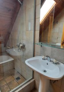San Carlos de Bariloche Ski Chalet | La Piramide Bariloche