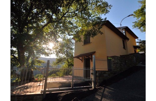 Cavarzano Bed & Breakfast | La Quercia di Vernio - ROOM 1