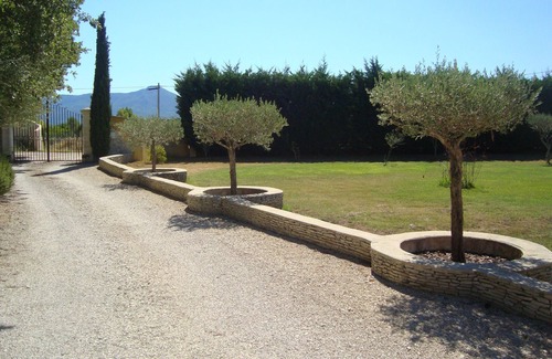 Trets Apartment | La Quiétude Provençale