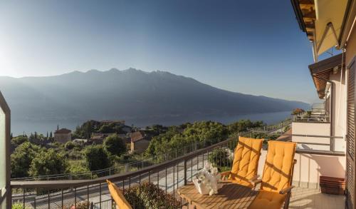 Pieve Apartment | La Quiete 61 Balcony Lux