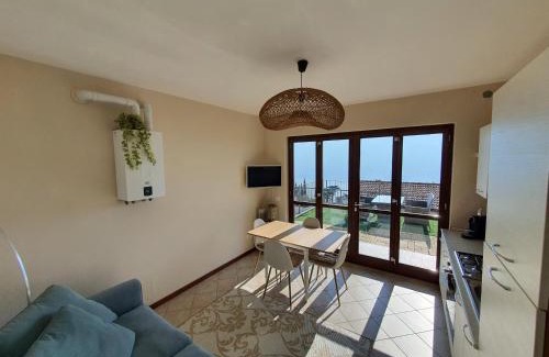 Pieve Apartment | La Quiete Barbara apartment Terrace Lake view