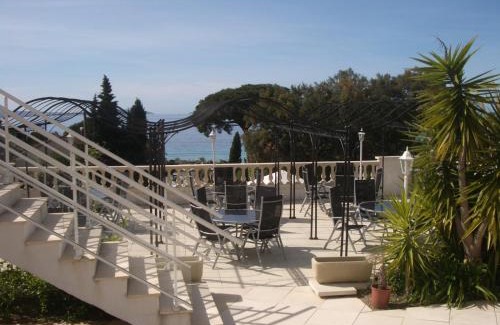 Cavaliere Beach Apartment | La Résidence du Cap
