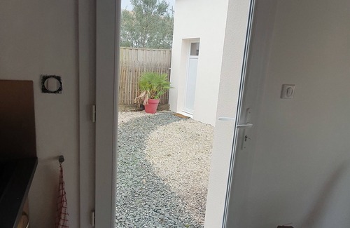 Angoulins House | La Rochelle Sud, house with garden near town center and beach.