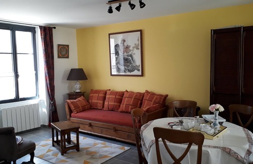 Barfleur House | La "Salicorne": Very bright country house near the sea