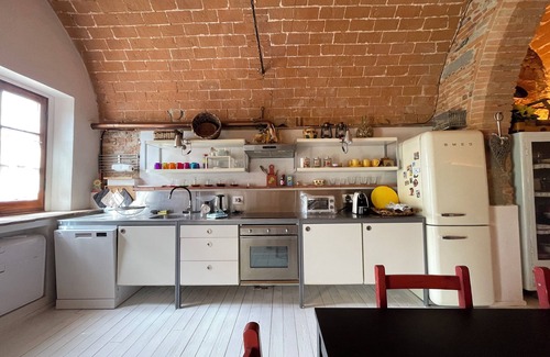Empoli Apartment | "La Stalla", apartment