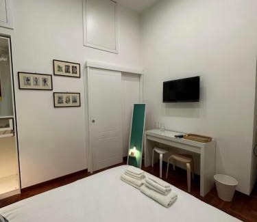 Quartieri Spagnoli Bed & Breakfast | La stanza di Eleonora