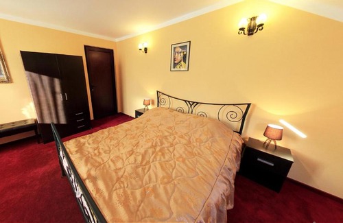 Pitesti House | La Storia Guest House
