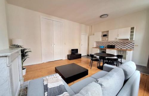 Upper Town Apartment | La Suite Alice