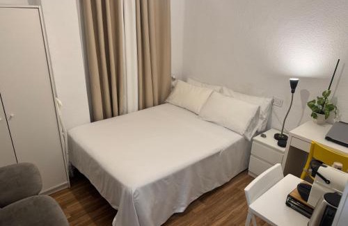 Benicalap House | "La Tía" Piso Compartido Sencillo y Hogareño