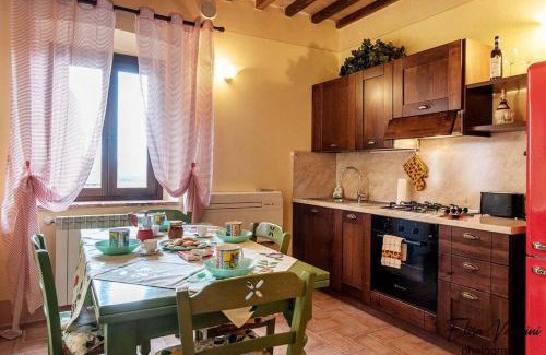 Peccioli Apartment | La Tana Buona