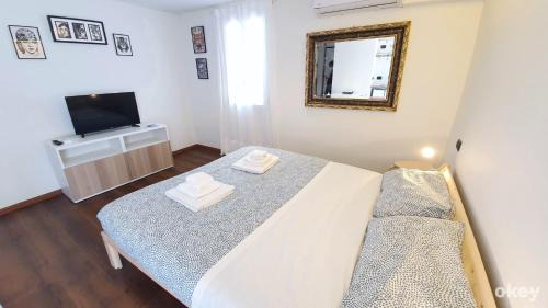 Municipio 1 Apartment | La Terrazza Tra I Tetti Studio - Bari Centro