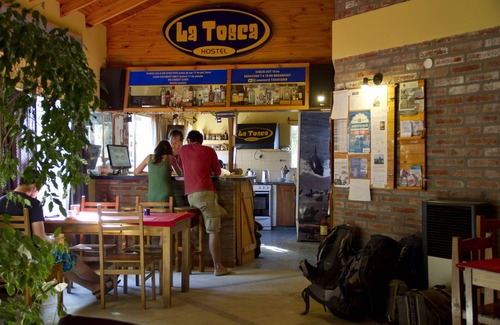 Puerto Madryn House | La Tosca Hostel