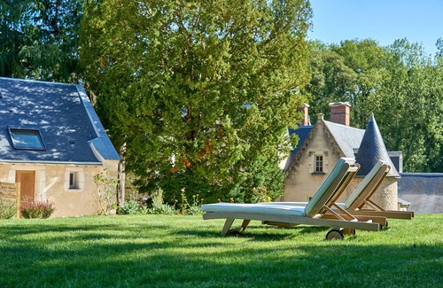Ballan-Mire House | La Tourelle at the Commanderie de Ballan