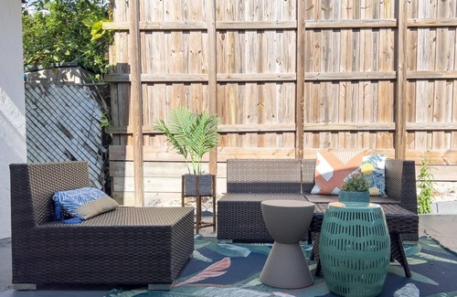 Coral Way Apartment | La Vie Boheme 3 - Cozy Sylish Studio w Parking
