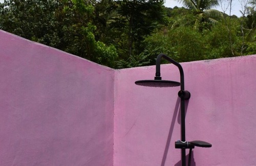 Senggigi Bed & Breakfast | La Vie en Rose Lombok
