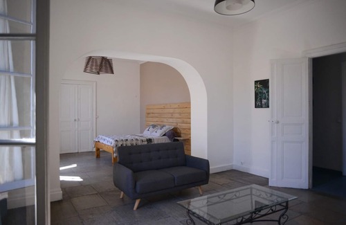 Vauvert House | La Vigneronne des Costières