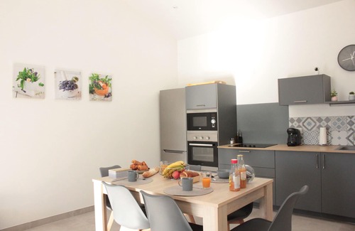Saumane-de-Vaucluse Villa | La Villa des Fontaines 3* meublé de tourisme