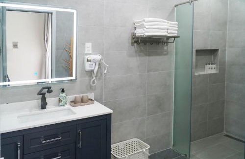 Chau Thanh Bed & Breakfast | La villa de CoCo Bến Tre