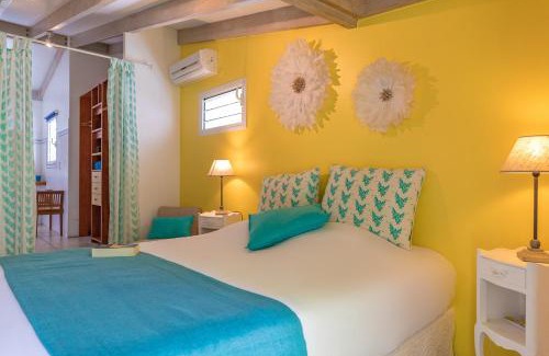 La Saline Les Bains Bed & Breakfast | La Villa de la Plage