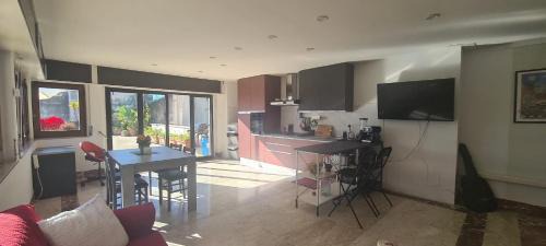 Borgo-Sanzio Apartment | La villa di Largo Pilo