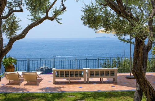 Arienzo Villa | La Villa, luxury villa with private sea access