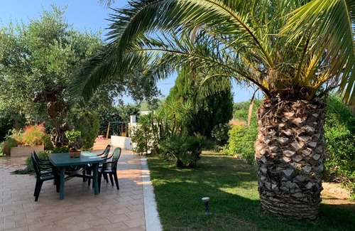 Conversano House | La villa nel verde